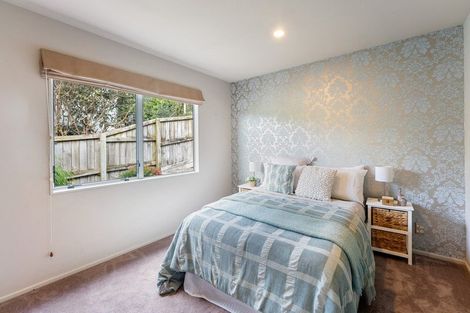 Photo of property in 14 Charlotte Way, Raumati South, Paraparaumu, 5032