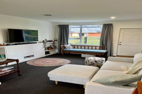 Photo of property in 10 Phoenix Lane, Northcote, Christchurch, 8052