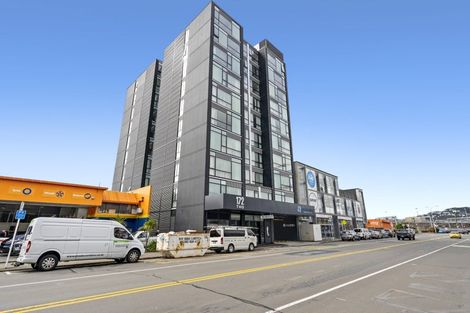 Photo of property in Proximity Apartment Hotel, 804/172u Thorndon Quay, Pipitea, Wellington, 6011