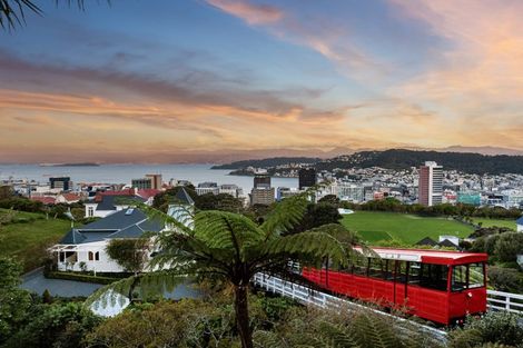 Photo of property in 3 Rawhiti Terrace, Kelburn, Wellington, 6012