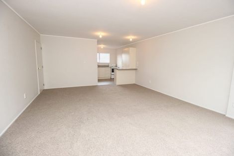 Photo of property in 130m Lakeside Drive, Orewa, 0931