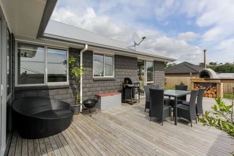 Photo of property in 92 Smart Road, Glen Avon, New Plymouth, 4312