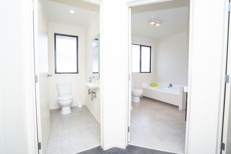 Photo of property in 2a Northpoint Way, Bell Block, New Plymouth, 4312