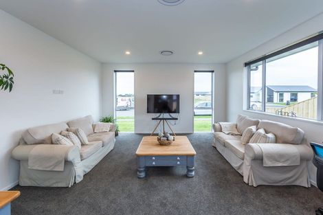 Photo of property in 17 Harrison Drive, Rolleston, 7614