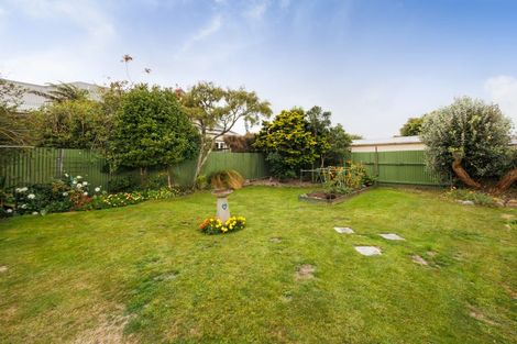 Photo of property in 3 Hurley Place, Awapuni, Palmerston North, 4412