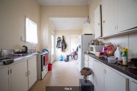 Photo of property in 90 Victoria Avenue, Palmerston North, 4410