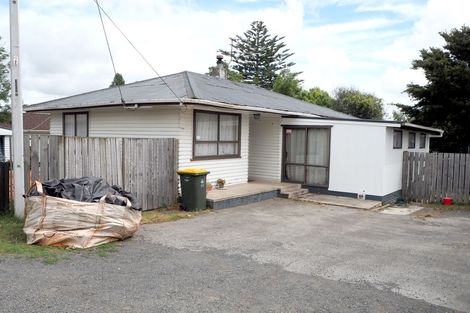 Photo of property in 1/59 Mcannalley Street, Manurewa East, Auckland, 2102