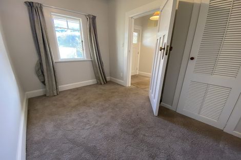 Photo of property in 103 Freyberg Street, Lyall Bay, Wellington, 6022