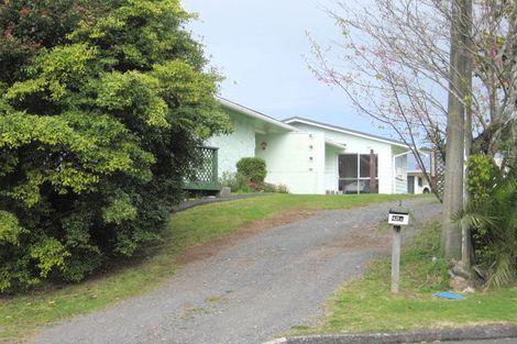 Photo of property in 42 Carr Street, Te Kamo, Whangarei, 0112