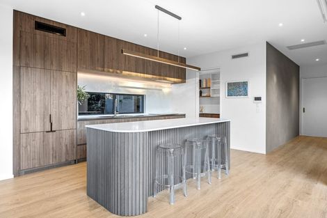 Photo of property in 67a Fendalton Road, Fendalton, Christchurch, 8014