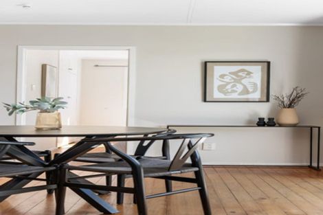 Photo of property in 2/25 Margaret Place, Milford, Auckland, 0620