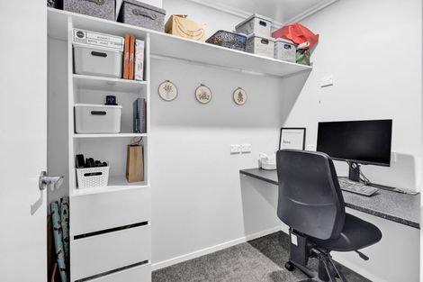 Photo of property in 1a Carrington Street, Inglewood, 4330