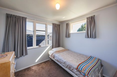 Photo of property in 3 Ilford Place, Awapuni, Palmerston North, 4412