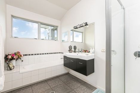 Photo of property in 180a Tikokino Road, Waipawa, 4273