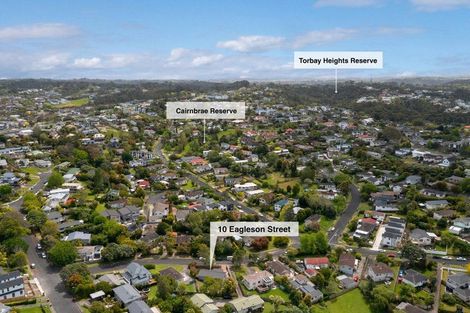 Photo of property in 10 Eagleson Street, Northcross, Auckland, 0632