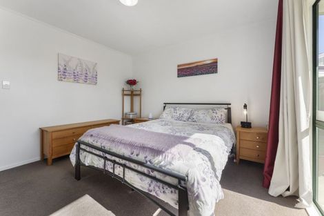 Photo of property in 109 Hillcrest Drive, Kelvin Grove, Palmerston North, 4414
