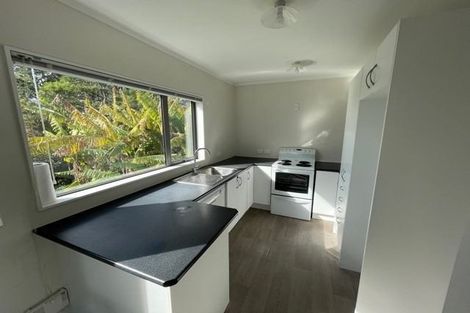 Photo of property in 7 Mirage Place, Beach Haven, Auckland, 0626