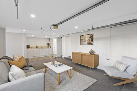 Photo of property in 41 Parker Avenue, New Lynn, Auckland, 0600