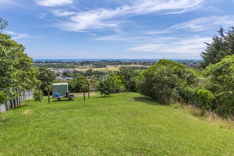 Photo of property in 61a Kotare Street, Waikanae, 5036