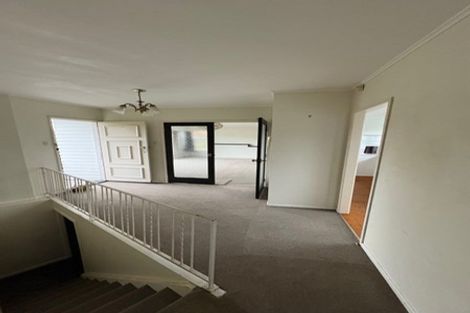 Photo of property in 36 Riverhills Avenue, Pakuranga Heights, Auckland, 2010