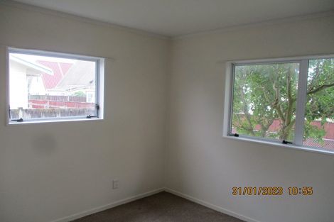 Photo of property in 614f3- Fergusson Drive, Trentham, Upper Hutt, 5018