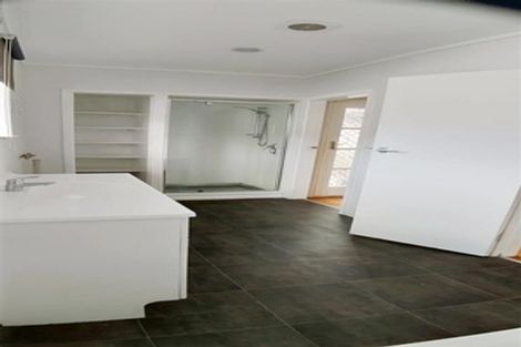 Photo of property in 1/10 Walter Street, Hauraki, Auckland, 0622