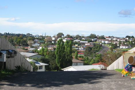 Photo of property in 1/233 Glengarry Road, Glen Eden, Auckland, 0602