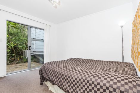 Photo of property in 22b Norman Road, Titirangi, Auckland, 0604