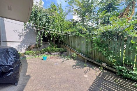 Photo of property in 20u4 Ruakiwi Road, Hamilton Lake, Hamilton, 3204