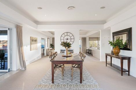 Photo of property in 91 Marine Parade, Mount Maunganui, 3116