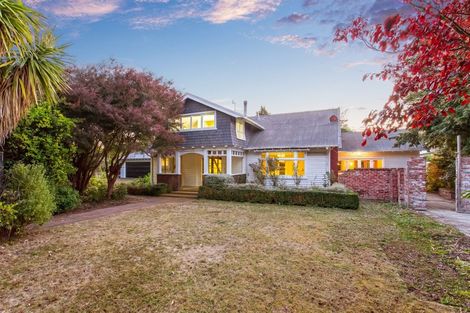 Photo of property in 56 Totara Street, Fendalton, Christchurch, 8041
