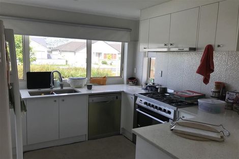 Photo of property in 12 Kotuku Crescent, Takanini, 2112