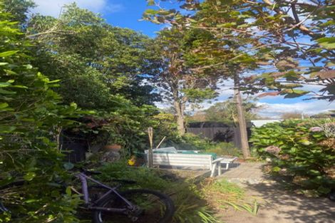 Photo of property in 54 Tennis Court Road, Raumati South, Paraparaumu, 5032