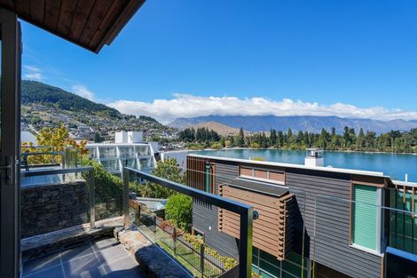 Photo of property in Lake Street Apartments, 10/8 Lake Street, Queenstown, 9300