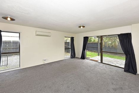 Photo of property in 6/96 Poulson Street, Addington, Christchurch, 8024
