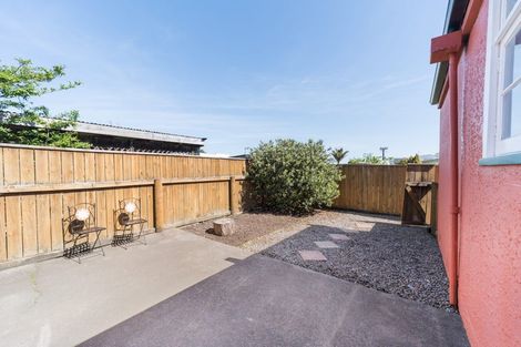 Photo of property in 8 Heretaunga Street, Palmerston North, 4414