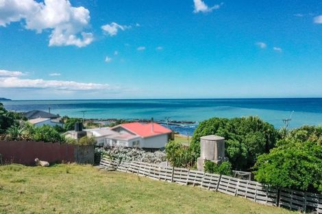 Photo of property in 25 Nasmyth Street, Kakanui, Oamaru, 9495