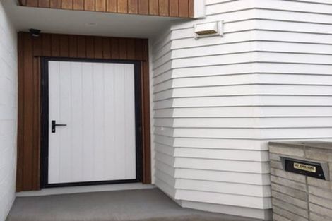 Photo of property in 266 Hobsonville Point Road, Hobsonville, Auckland, 0616