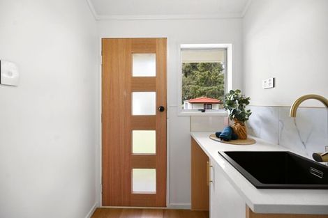 Photo of property in 11 Hibiscus Avenue, Hamilton Lake, Hamilton, 3204