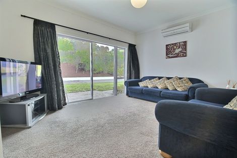 Photo of property in 115 Kent Terrace, Taradale, Napier, 4112