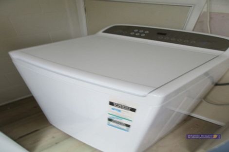 Photo of property in 2/49 Picton Avenue, Riccarton, Christchurch, 8011