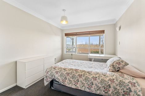Photo of property in 4 Ingle Avenue, Waipahihi, Taupo, 3330