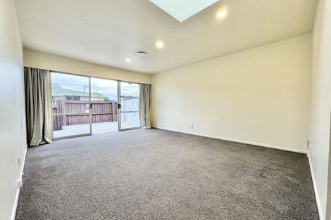 Photo of property in 2/557 Gloucester Street, Linwood, Christchurch, 8011