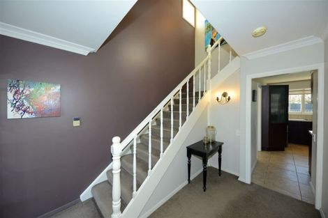 Photo of property in 11 Hillcrest Place, Avonhead, Christchurch, 8042