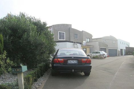 Photo of property in 10 Marina View, Paremata, Porirua, 5026