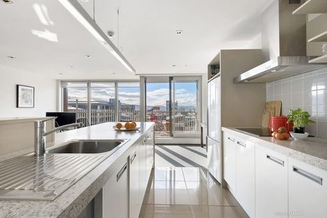 Photo of property in Republic Apartments, 5a/11 Tennyson Street, Te Aro, Wellington, 6011
