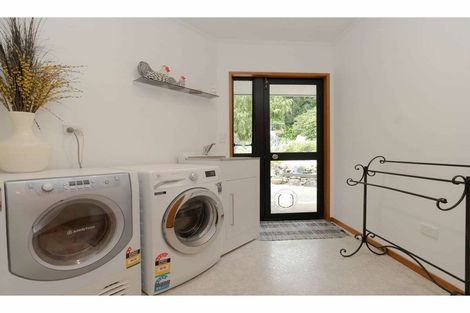 Photo of property in 3 Peacock Garden Drive, Kerikeri, 0230