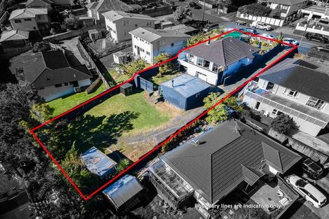 Photo of property in 4 Marie Crescent, Te Atatu South, Auckland, 0610