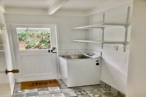 Photo of property in 8b Fiesta Grove, Raumati Beach, Paraparaumu, 5032