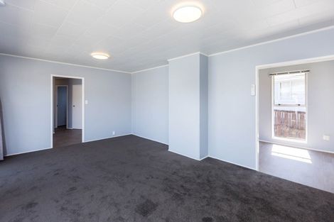 Photo of property in 23 Blueberry Grove, Timberlea, Upper Hutt, 5018